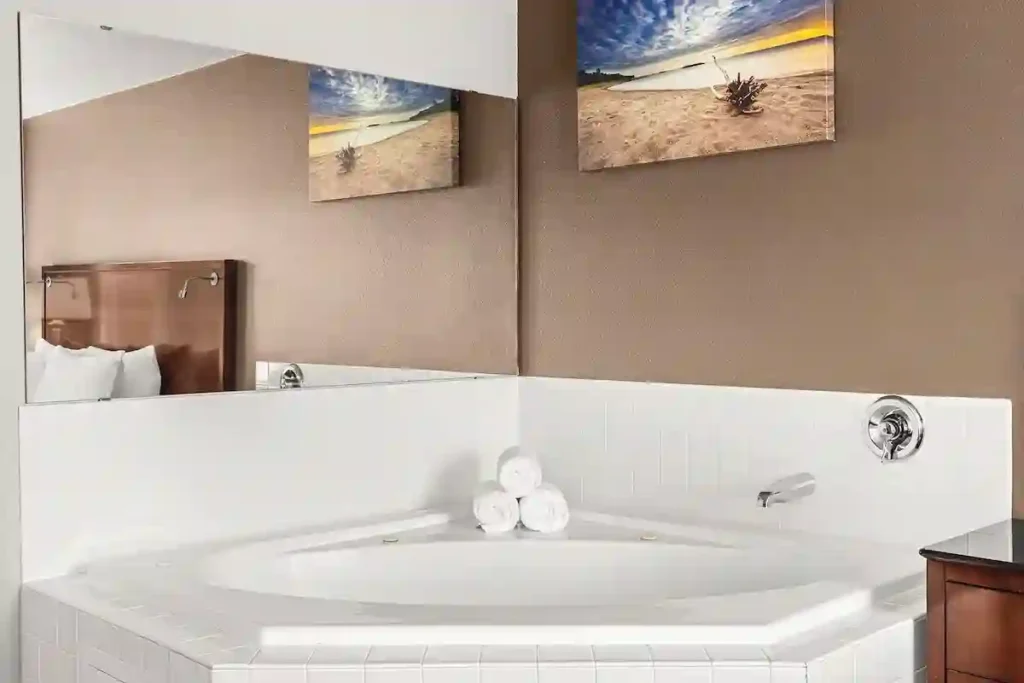 Ashley Inn and Suites