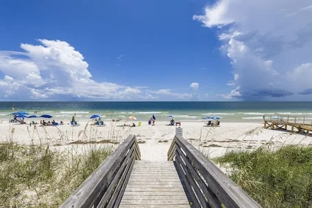 1BR/1B~sleeps 4~Boat Parking & Pool