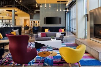 Aloft Minneapolis