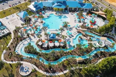 Amazing 5 Suite Home With Resort-style Amenities