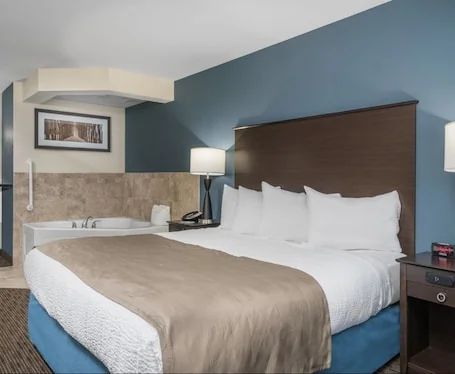AmericInn by Wyndham Windom