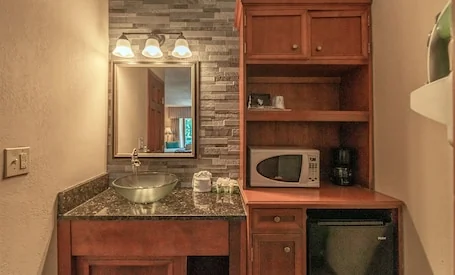 Arbors at Island Landing Hotel & Suites