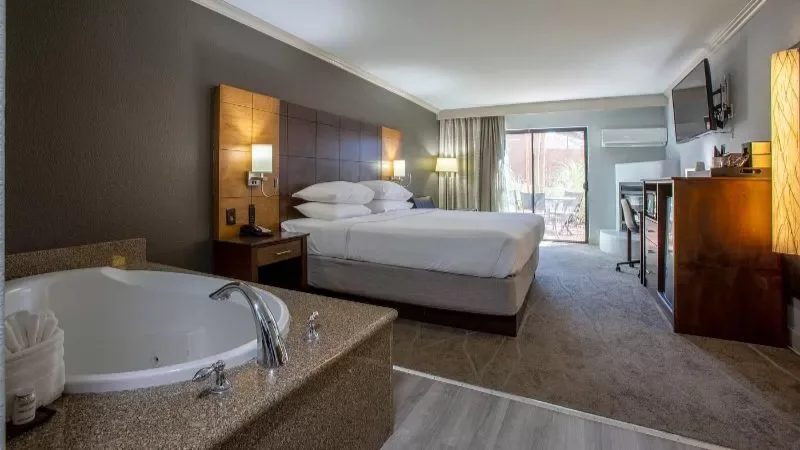 Arroyo Pinion Hotel, Ascend Hotel Collection