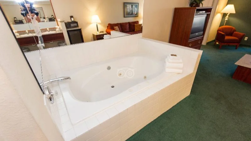 Ashley Inn and Suites