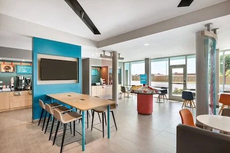 avid hotel Wenatchee by IHG