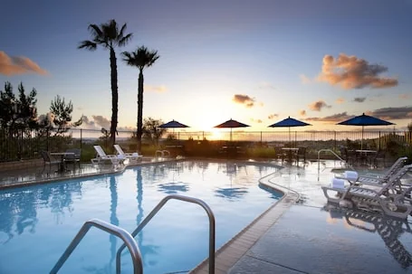 Ayres Suites Mission Viejo – Lake Forest