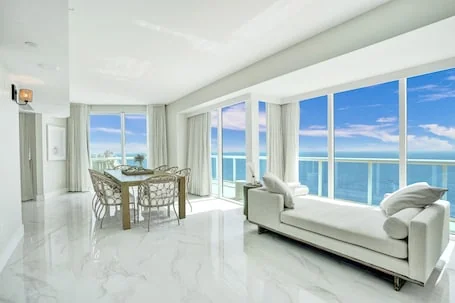 Beach House Fort Lauderdale, a Hilton Resort
