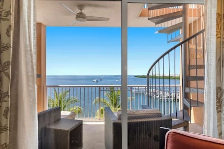 Beachside Resort & Residences