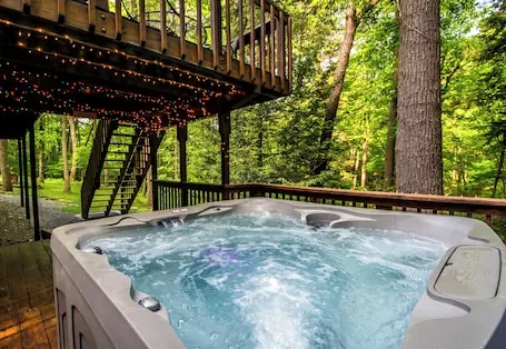 Bearbnb by Taylor Made Deep Creek