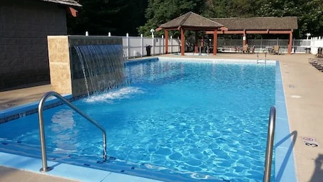 Best Western Ambassador Inn & Suites