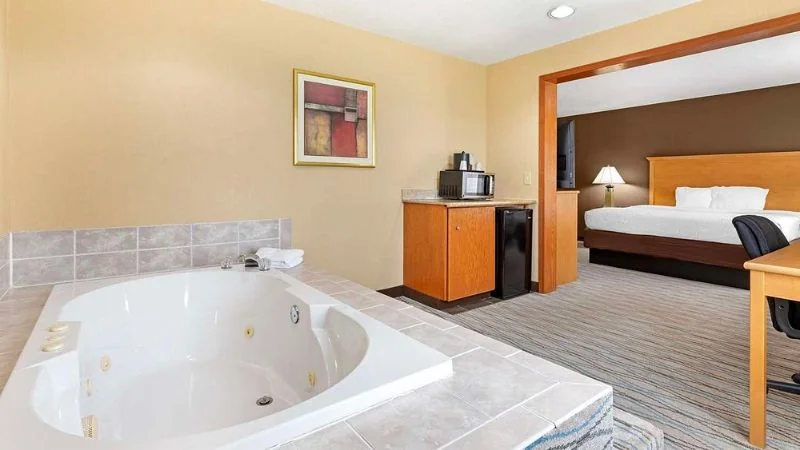Best Western Locust Grove Inn & Suites