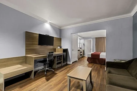 Best Western Moreno Hotel & Suites