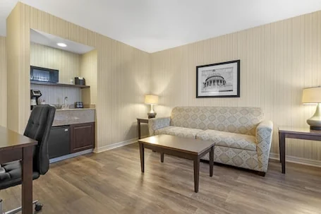 Best Western Plus Big America