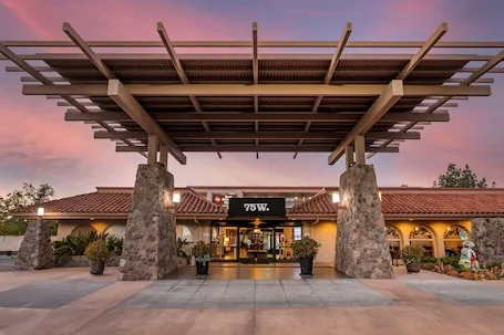 Best Western Plus Thousand Oaks Inn