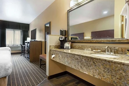 Best Western Plus Yakima Hotel