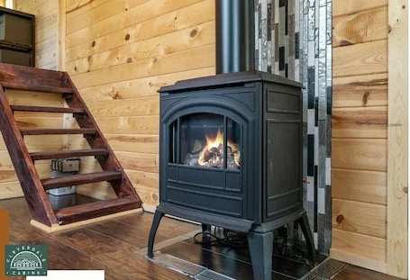Blue Tiny Home.Hottub. Fireplace.NearStCroixStatePk