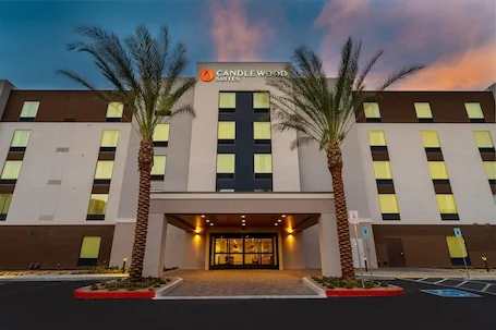 Candlewood Suites Las Vegas – E Tropicana by IHG