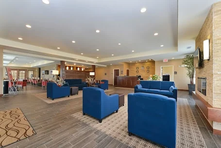 Comfort Inn & Suites Avera Southwest