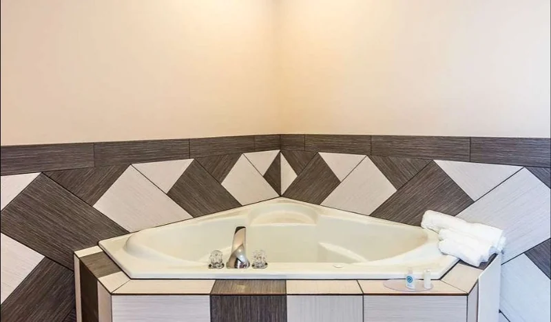 Comfort Inn & Suites Moore – Oklahoma City