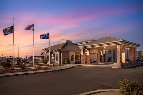 Comfort Inn & Suites Near Fallon Naval Air Station
