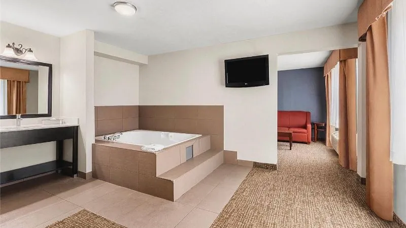 Comfort Inn & Suites Vancouver