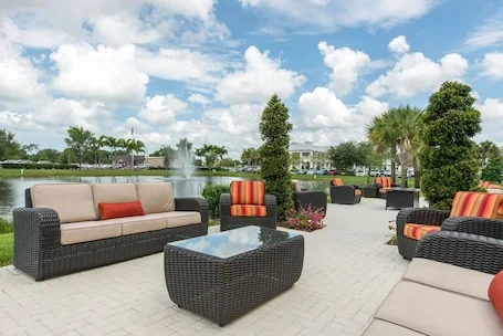 Comfort Suites Sarasota – Siesta Key