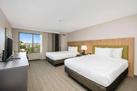 Country Inn & Suites by Radisson, San Diego North, CA