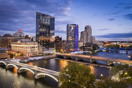 Courtyard by Marriott Downtown Grand Rapids