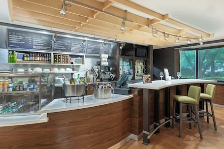 Courtyard by Marriott Lafayette Airport