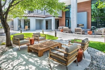 Courtyard Reno Downtown/Riverfront