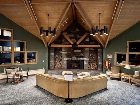 D116 · Lovely studio with beautiful view of loon Mountain