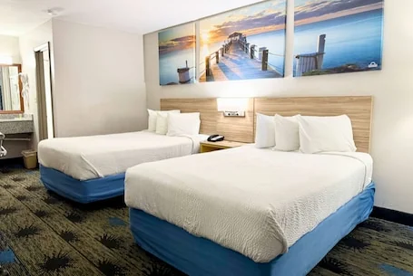 Days Inn by Wyndham Greenville
