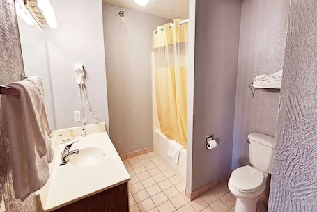 Days Inn by Wyndham Ozark Springfield