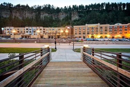 DoubleTree by Hilton Deadwood at Cadillac Jack’s