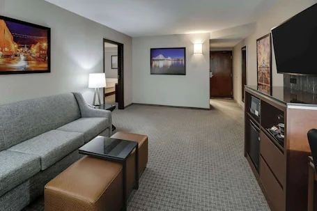 Drury Inn & Suites Cape Girardeau