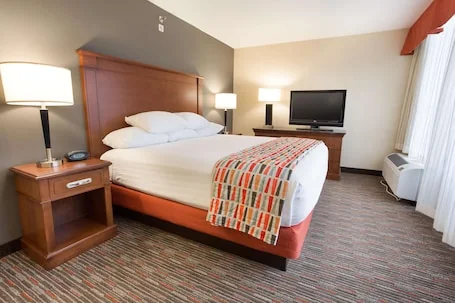 Drury Inn & Suites Joplin
