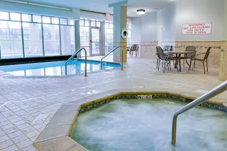 Drury Inn & Suites Middletown Franklin