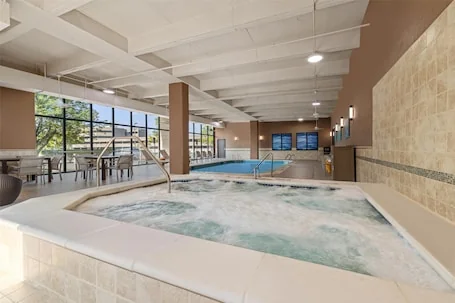 Drury Plaza Hotel St. Louis Creve Coeur
