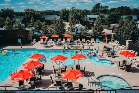 Edge-O-Dells Resort – 21 and Older