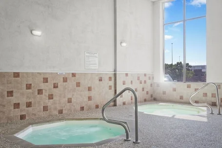 Elevation Inn & Suites, Trademark Collection by Wyndham