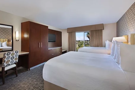 Embassy Suites by Hilton Anaheim North