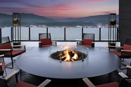 Embassy Suites By Hilton Pigeon Forge Resort