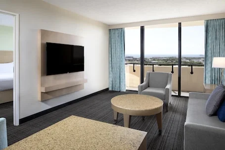 Embassy Suites by Hilton Tampa Airport Westshore
