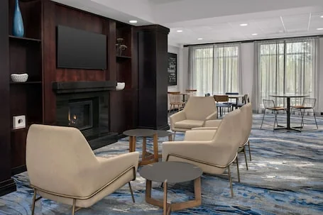 Fairfield by Marriott Inn & Suites Tacoma Puyallup