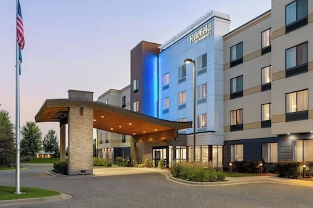 Fairfield Inn & Suites by Marriott St. Paul Northeast