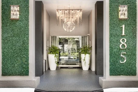 Fortune House Hotel Suites