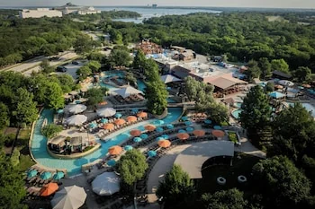 Gaylord Texan Resort & Convention Center