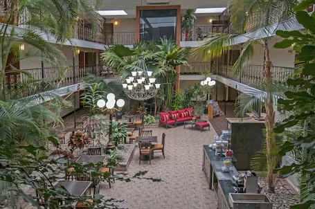 Governor’s Suites Hotel Oklahoma City Airport Area