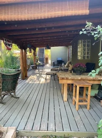 Guadalupe Casita. 2.2 miles to Balloon park. Great views! Lovely Hot Tub.