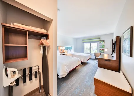 Hampton Inn & Suites Seattle/Kent,WA